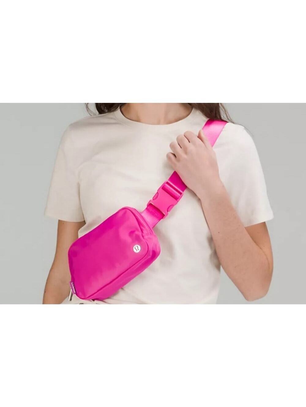 NWT Lululemon Everywhere Belt Bag 1L Sonic Pink Silver